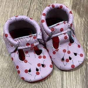 Freshly Picked Mary Jane Baby Leather Moccasins Pink Red Cherries Size 3